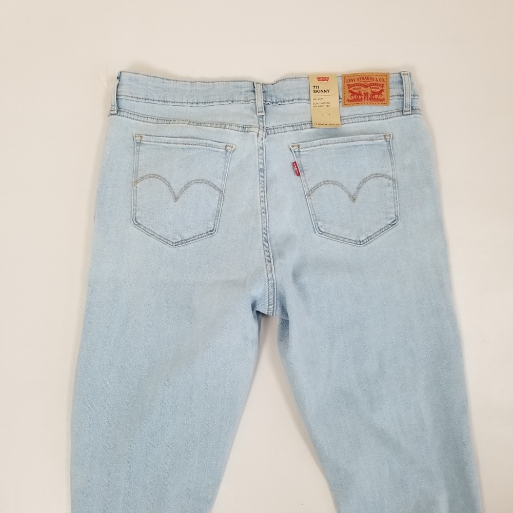 Levi's Sculpt Ultrasoft 711 Skinny Jeans Size 32 NWT - Picture 4 of 8